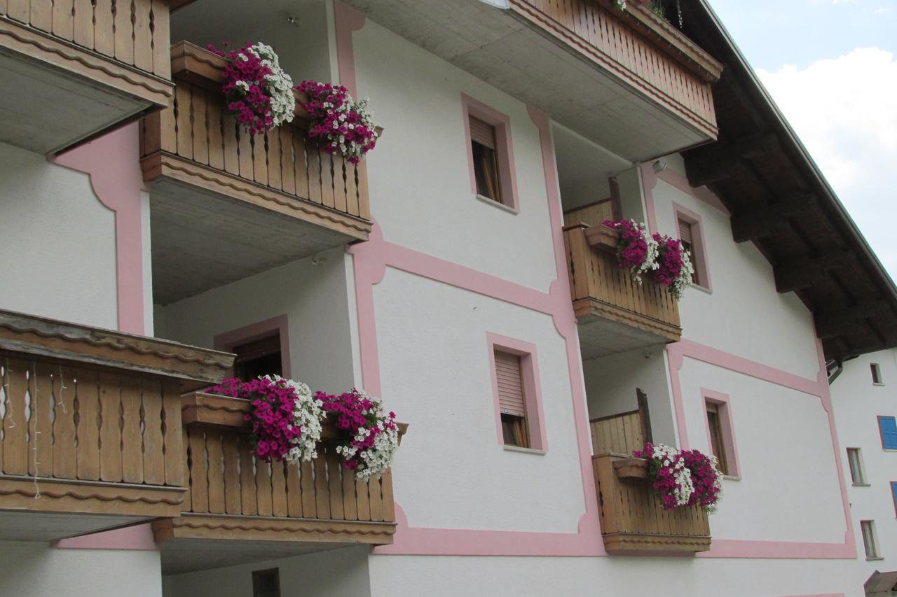 Hotel Garni Miramonti Falcade Εξωτερικό φωτογραφία