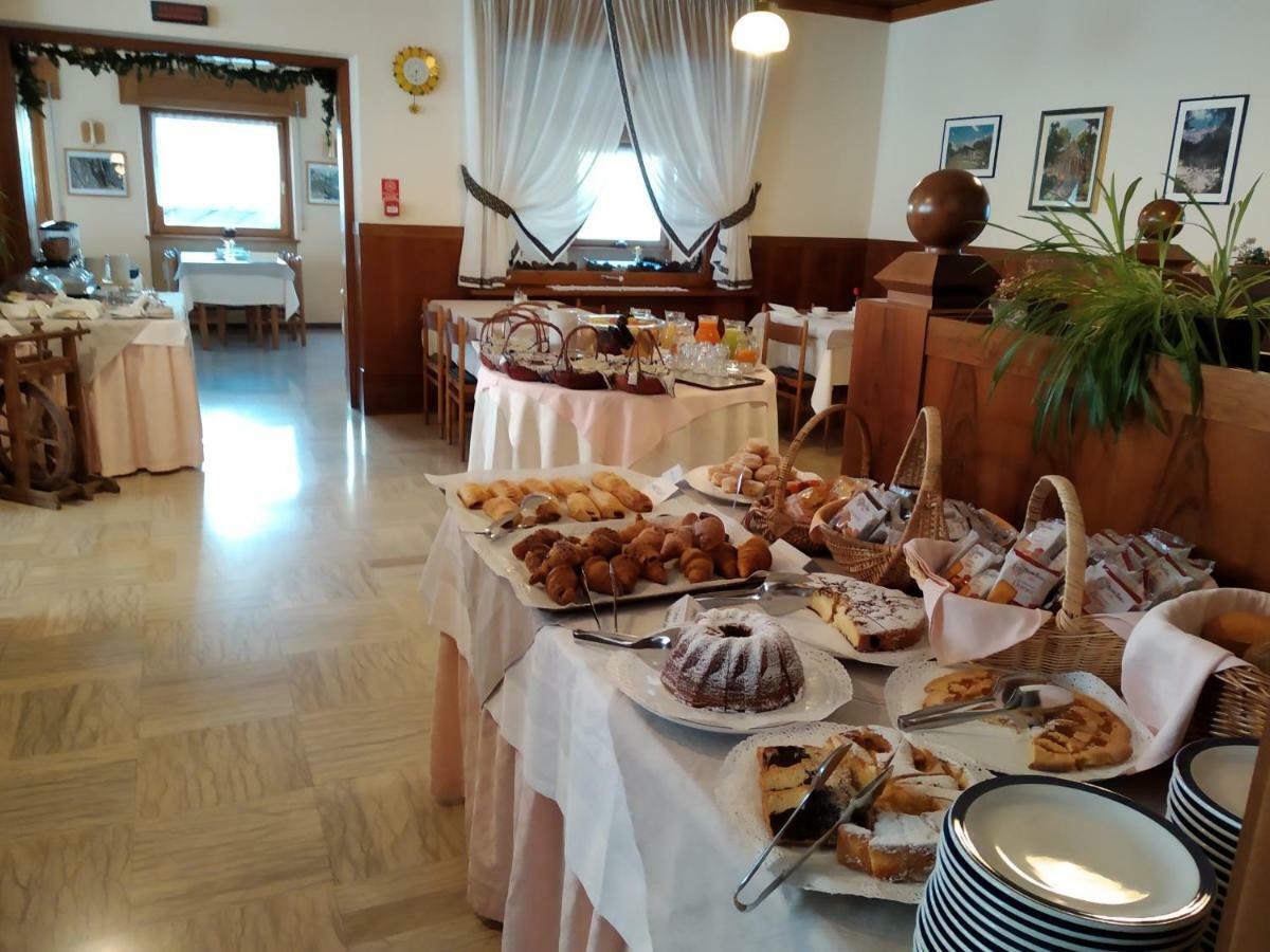 Hotel Garni Miramonti Falcade Εξωτερικό φωτογραφία